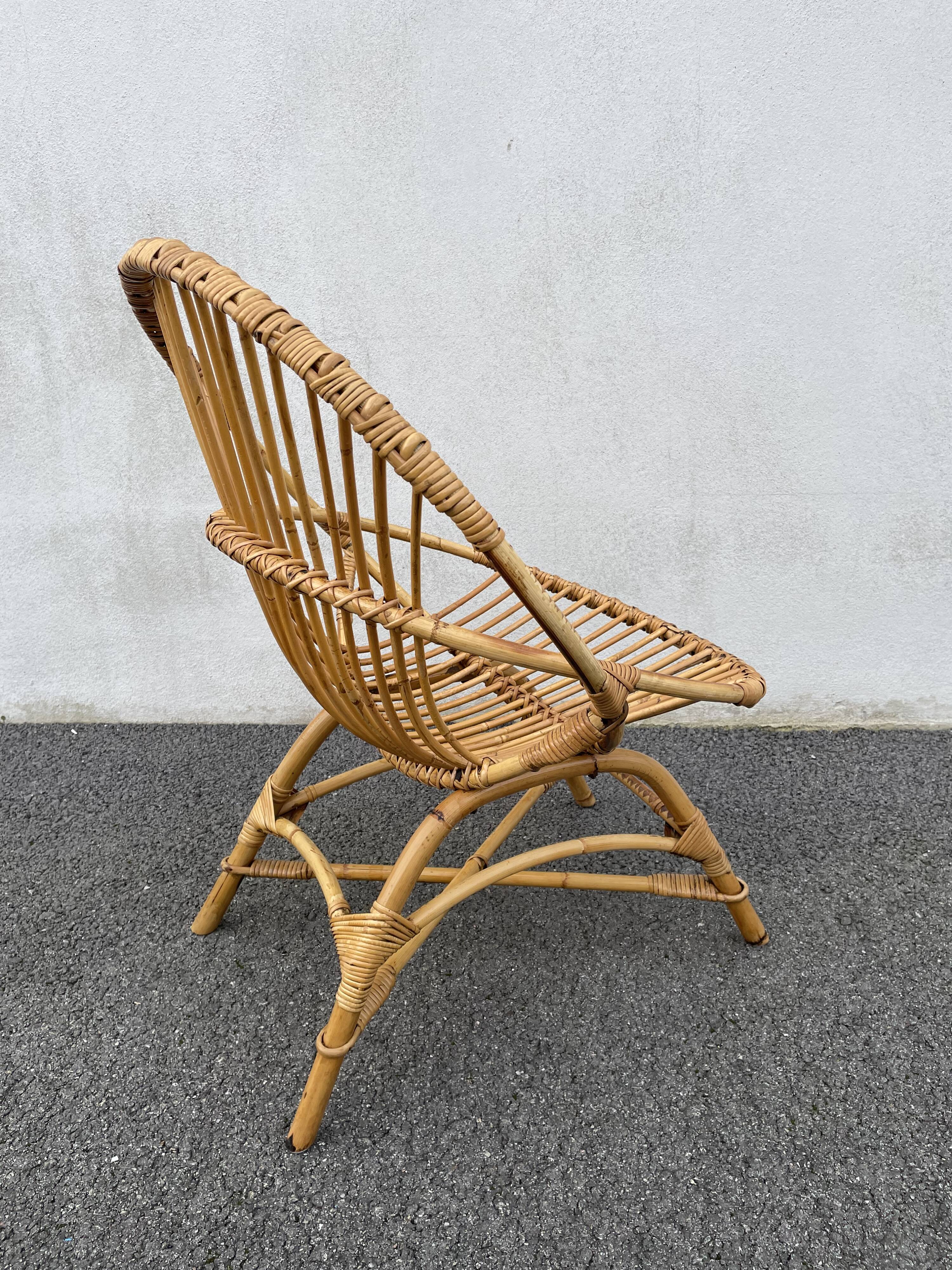 Rattan basket chair