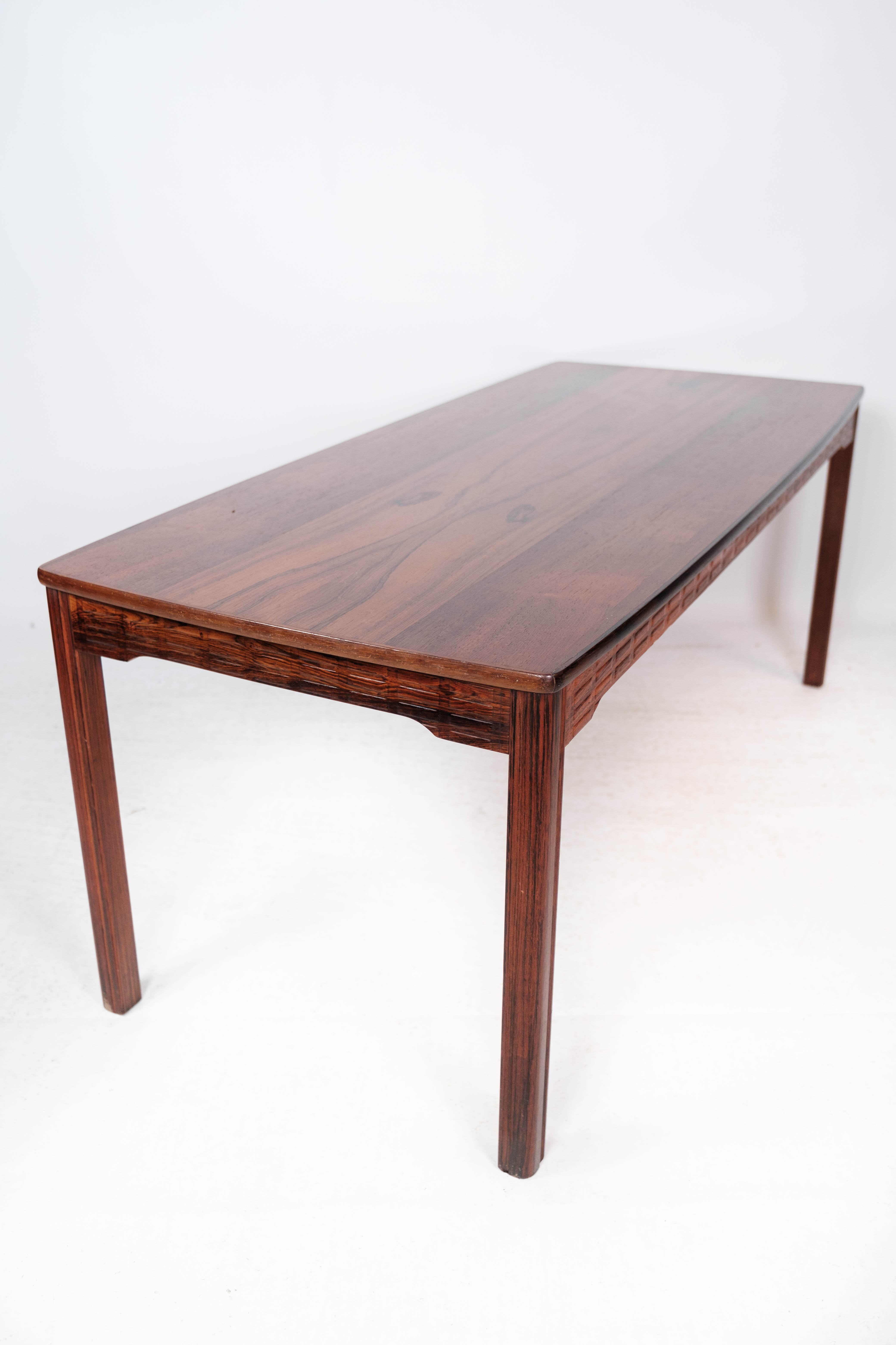 Coffee table in rosewood of Danish design from the 1960s