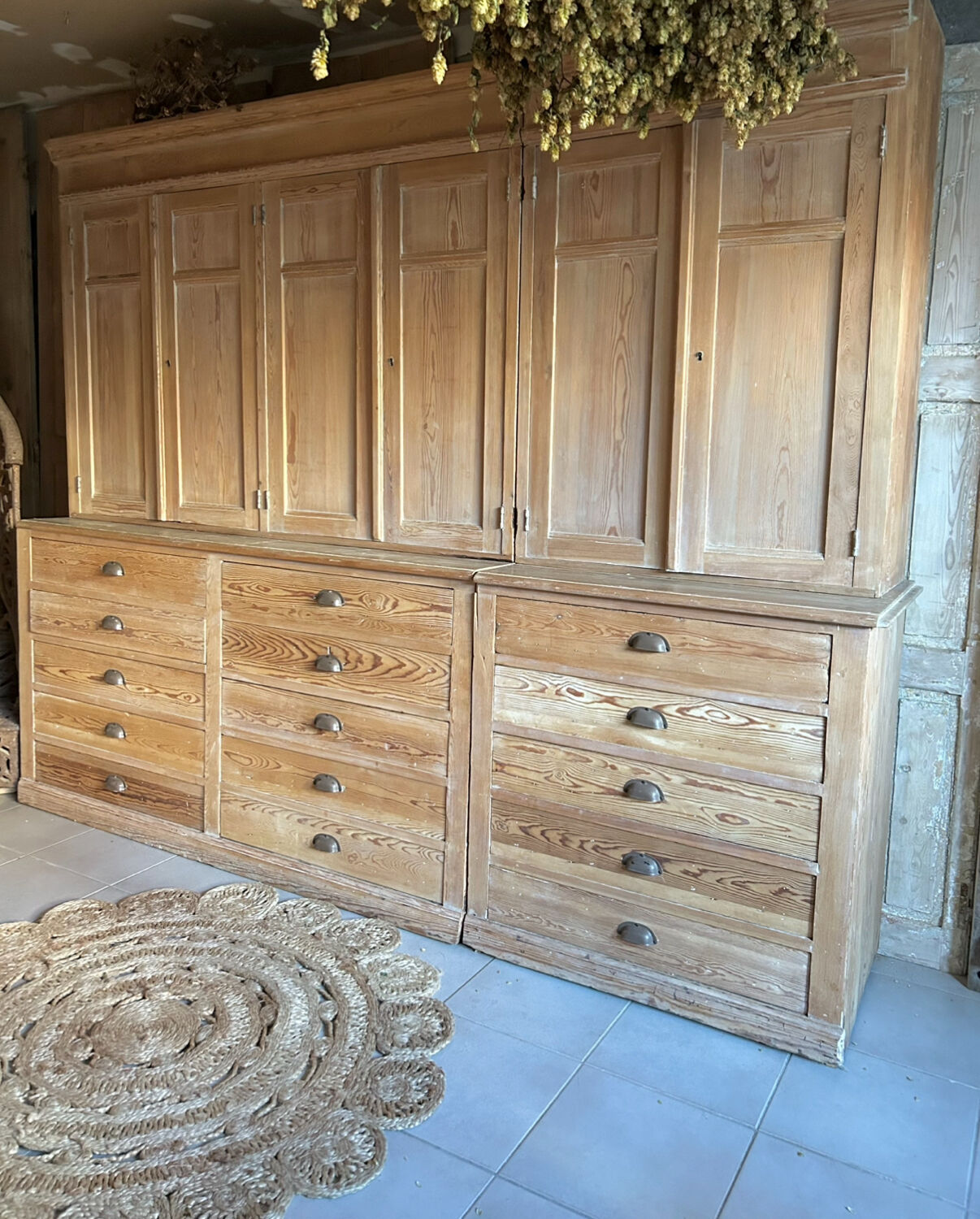 Old workshop furniture, 2 bodies with drawers and a cupboard.