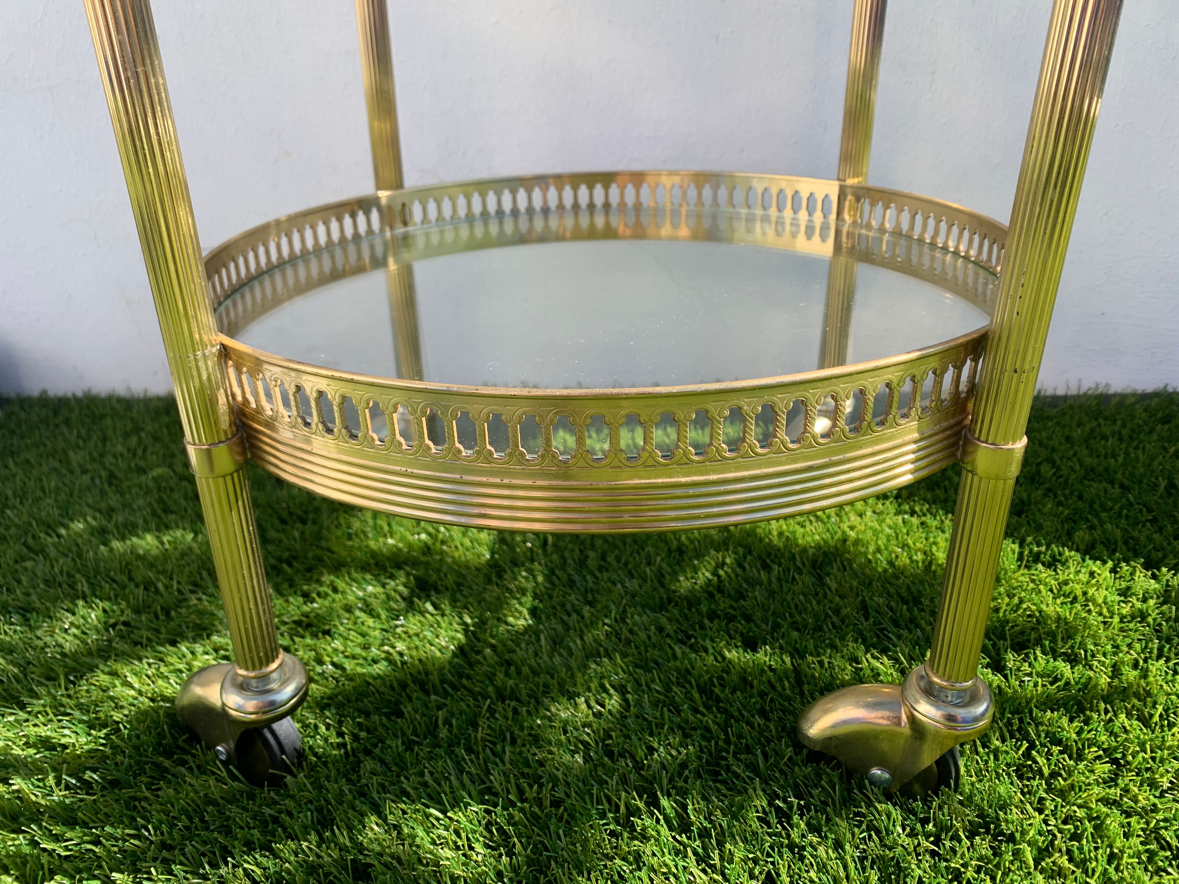 Console table d'appoint roulante et néo classique, en laiton, 1970