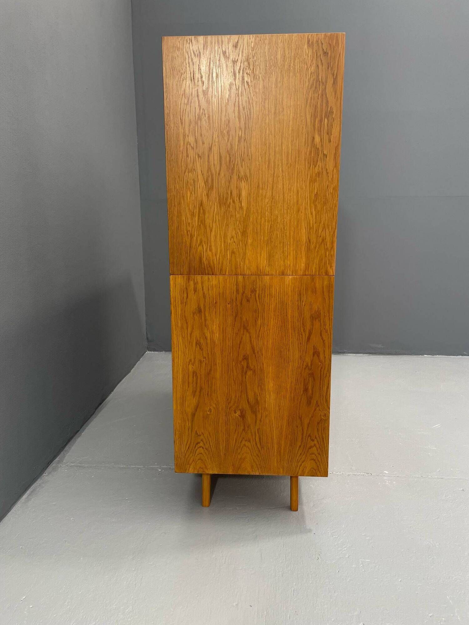 Meuble U-450 en Chêne par Jiří Jiroutek pour Interiér Praha, Tchécoslovaquie, 1