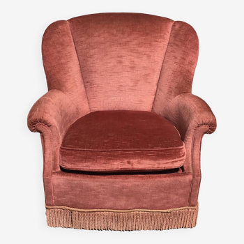 Vintage pink velvet armchair with fringes