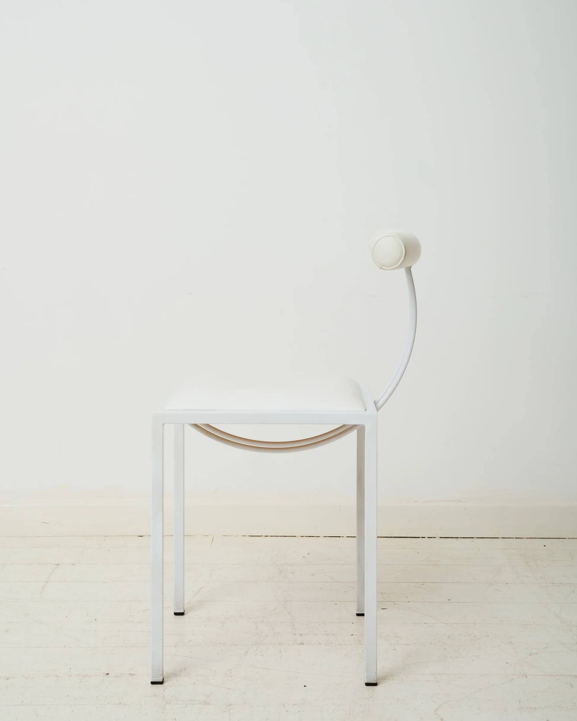 Paire de chaises post moderne, Artelano, 1980s