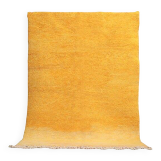 Traditional yellow wool Beni Ourain rug, size 2/3 m.
