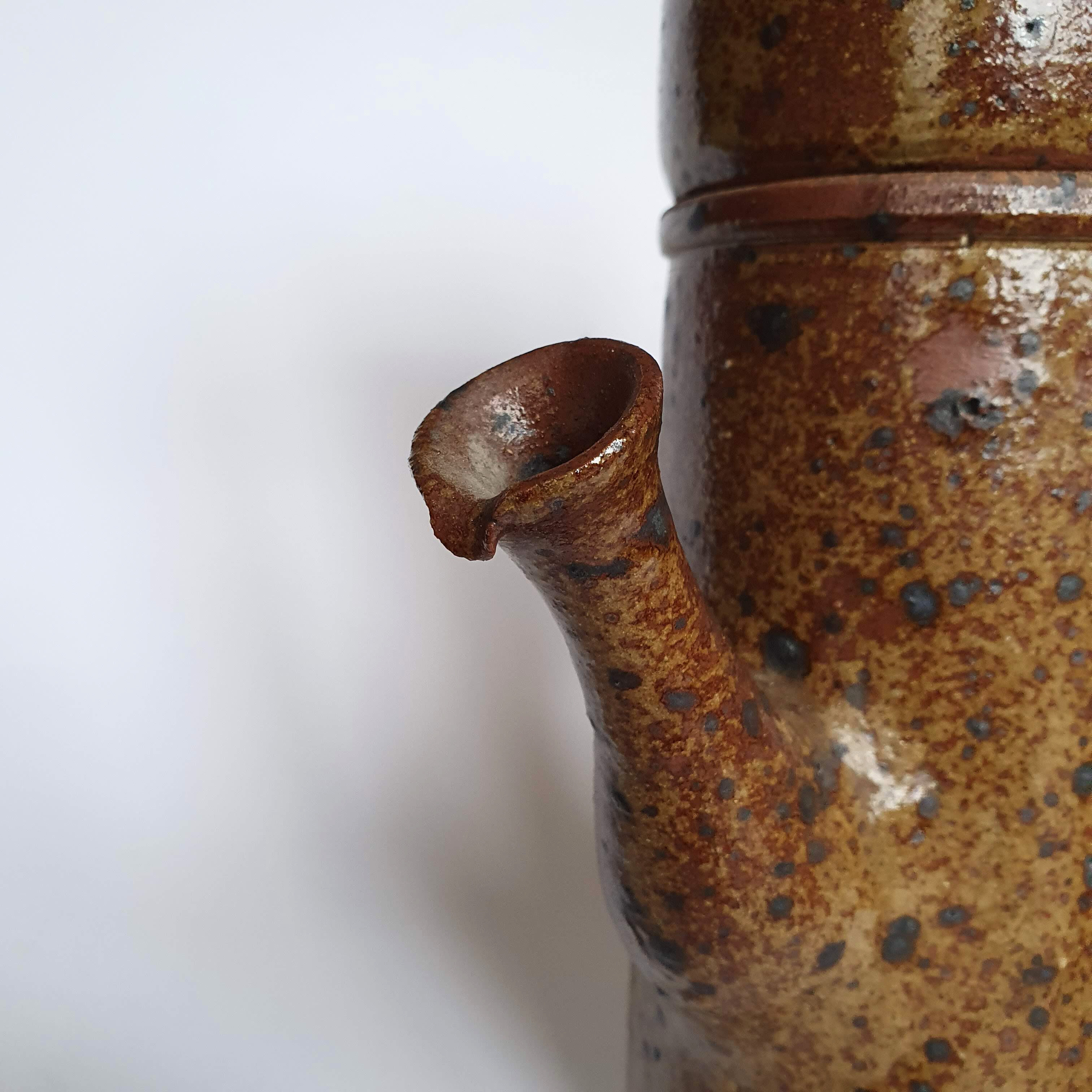 Coffee maker and cups made of pyrity sandstone