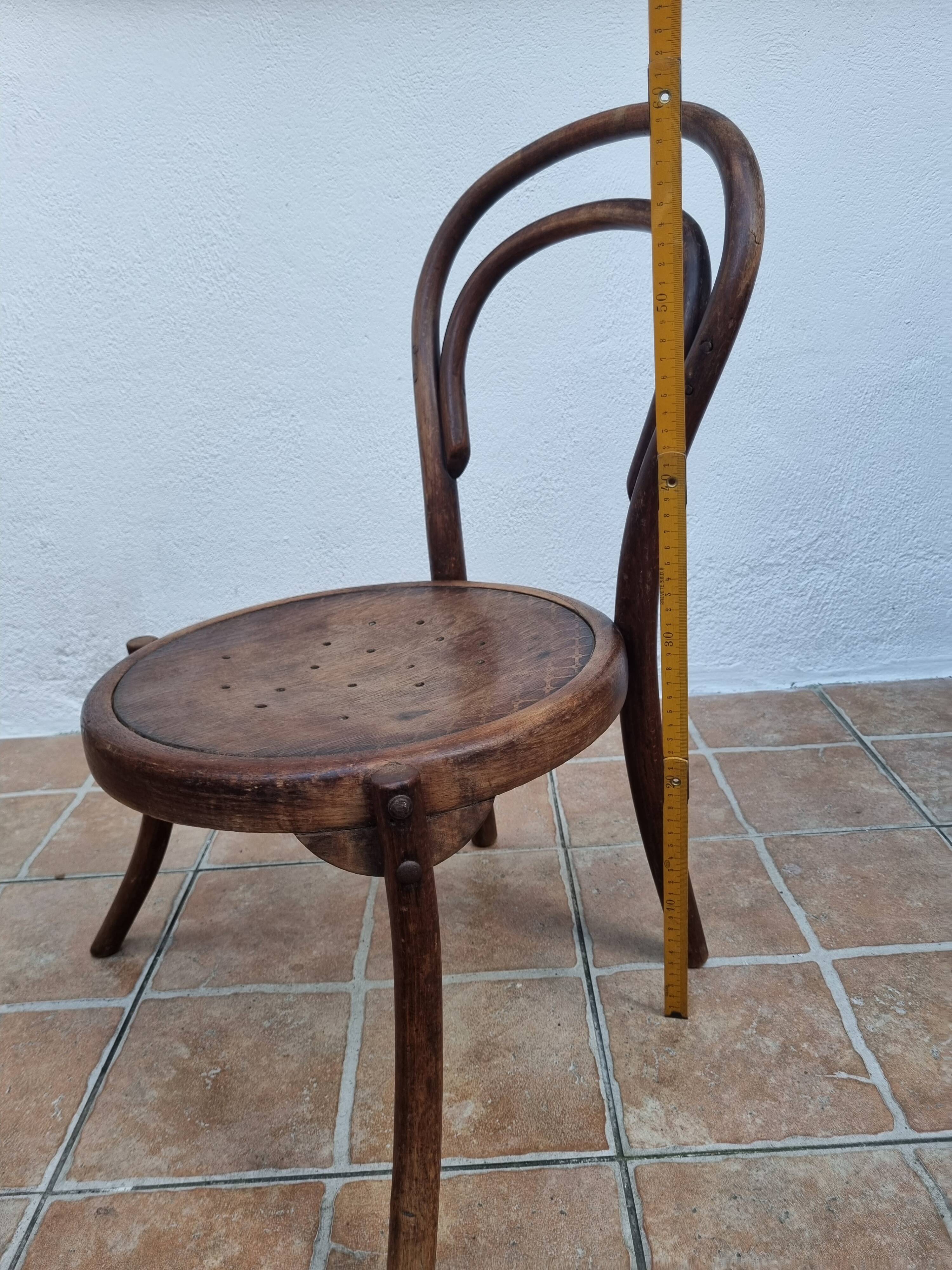 Bentwood nurse's chair, early 20th century