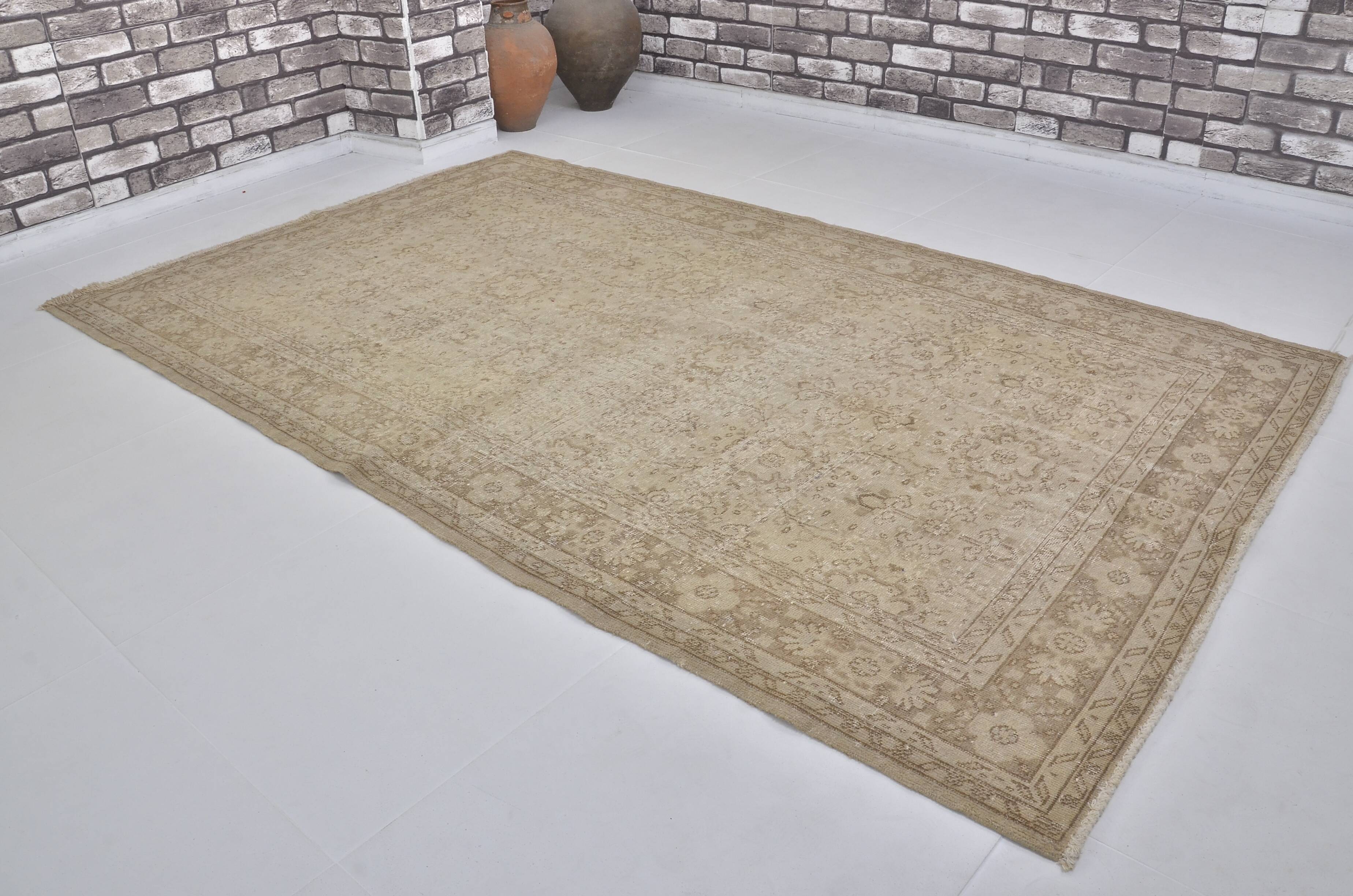 Tapis turc Oushak beige sku 3995