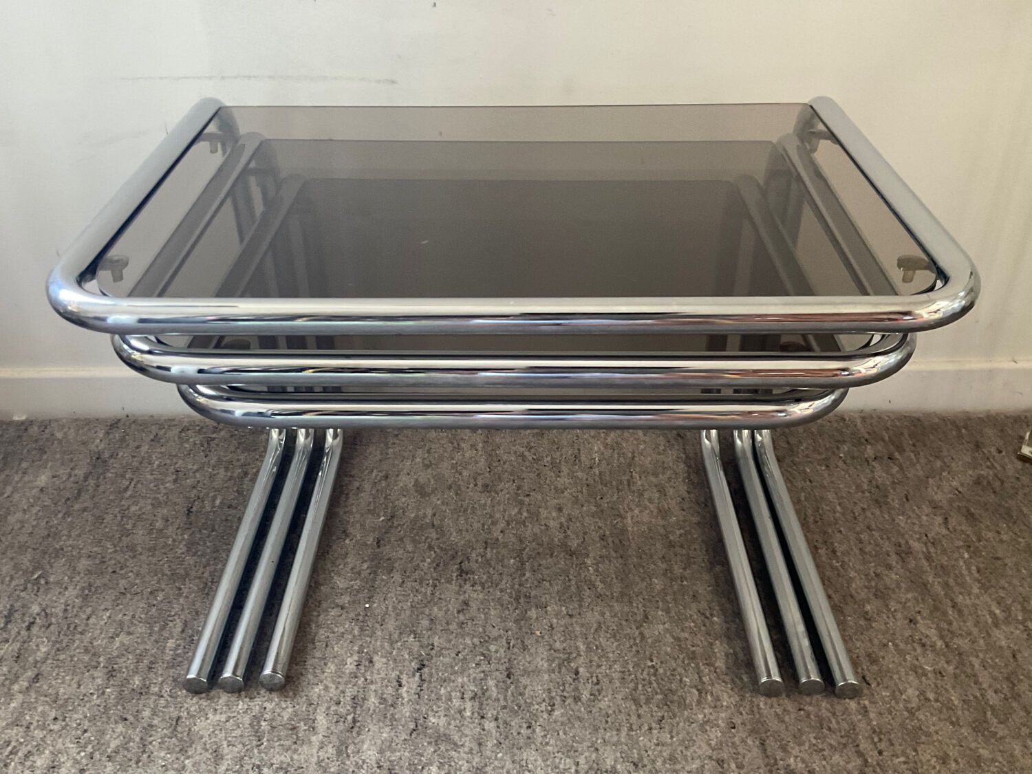 Series of 3 vintage nesting tables from the 60s and 70s