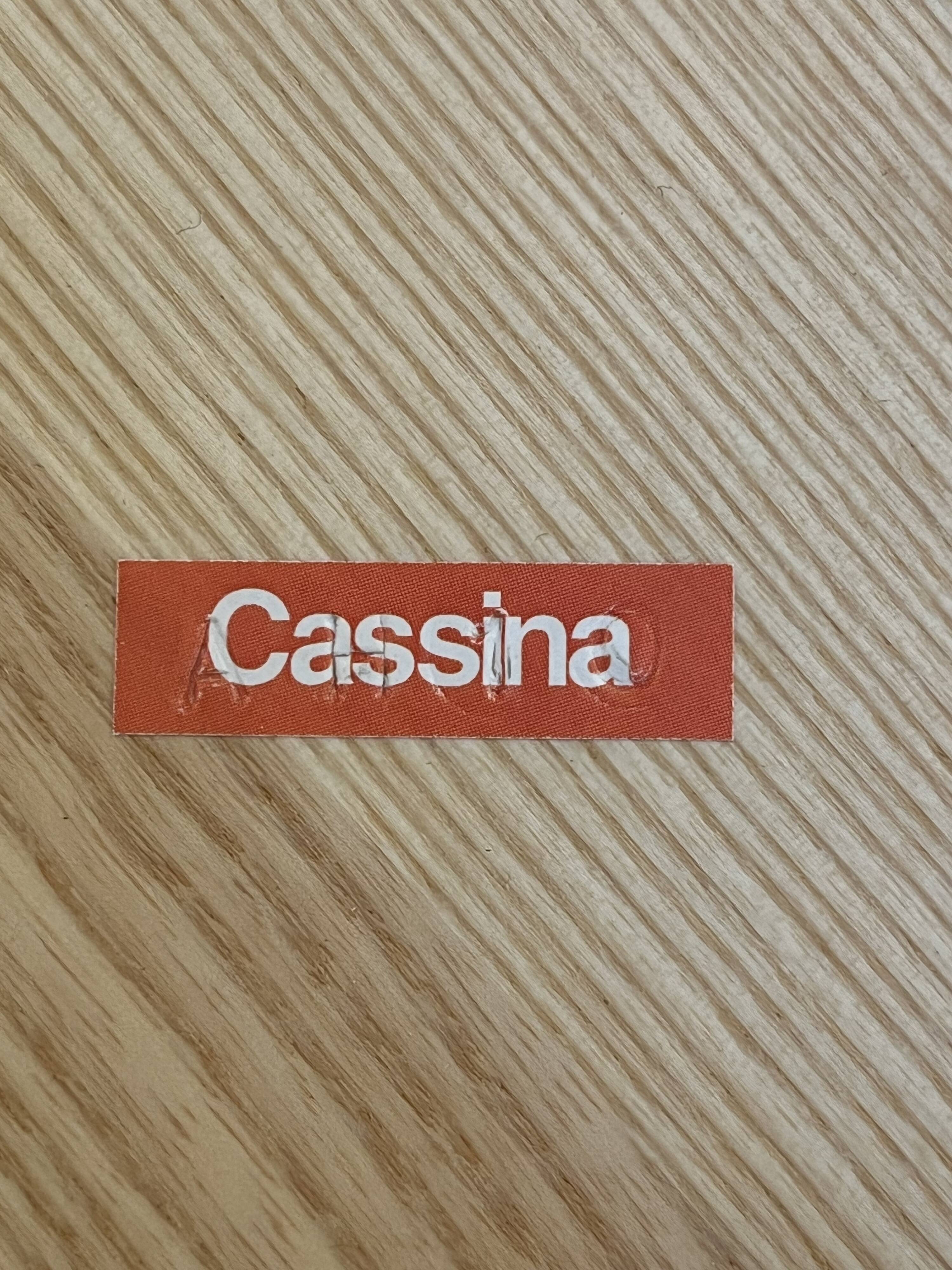 Coffee table model "torei" designer Luca Nichetto publisher Cassina