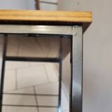Side table for plexiglass vinyl storage