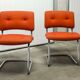 Paire de chaises Strafor Steelcase orange 70
