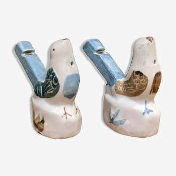 Couple d'oiseaux siffleurs sifflets à eau vintage en céramique. En parfait état.