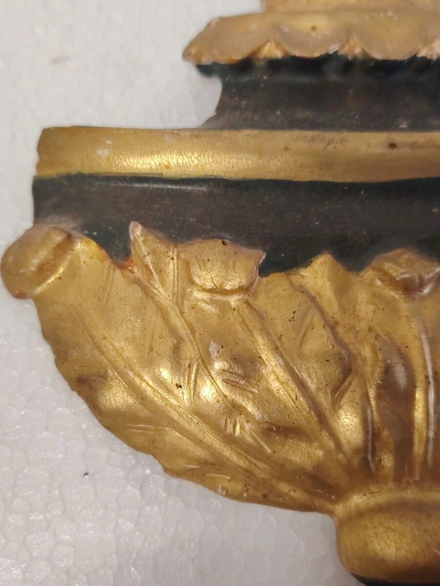 Large gilded frieze, late 18th century, neoclassical