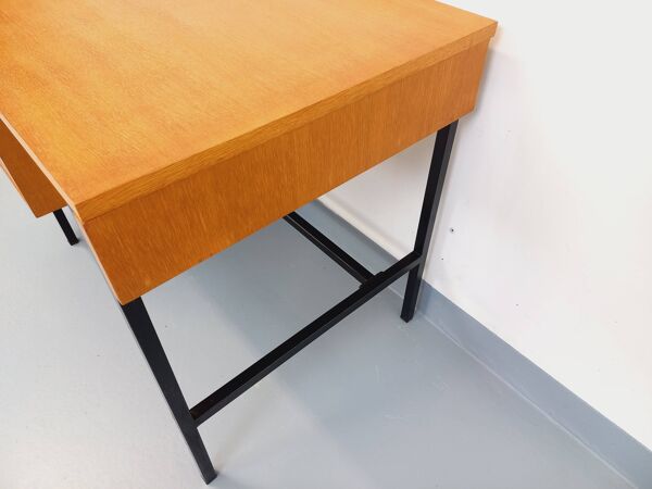 Bureau moderniste vintage Multitable par Jacques Hitier en bois de chêne