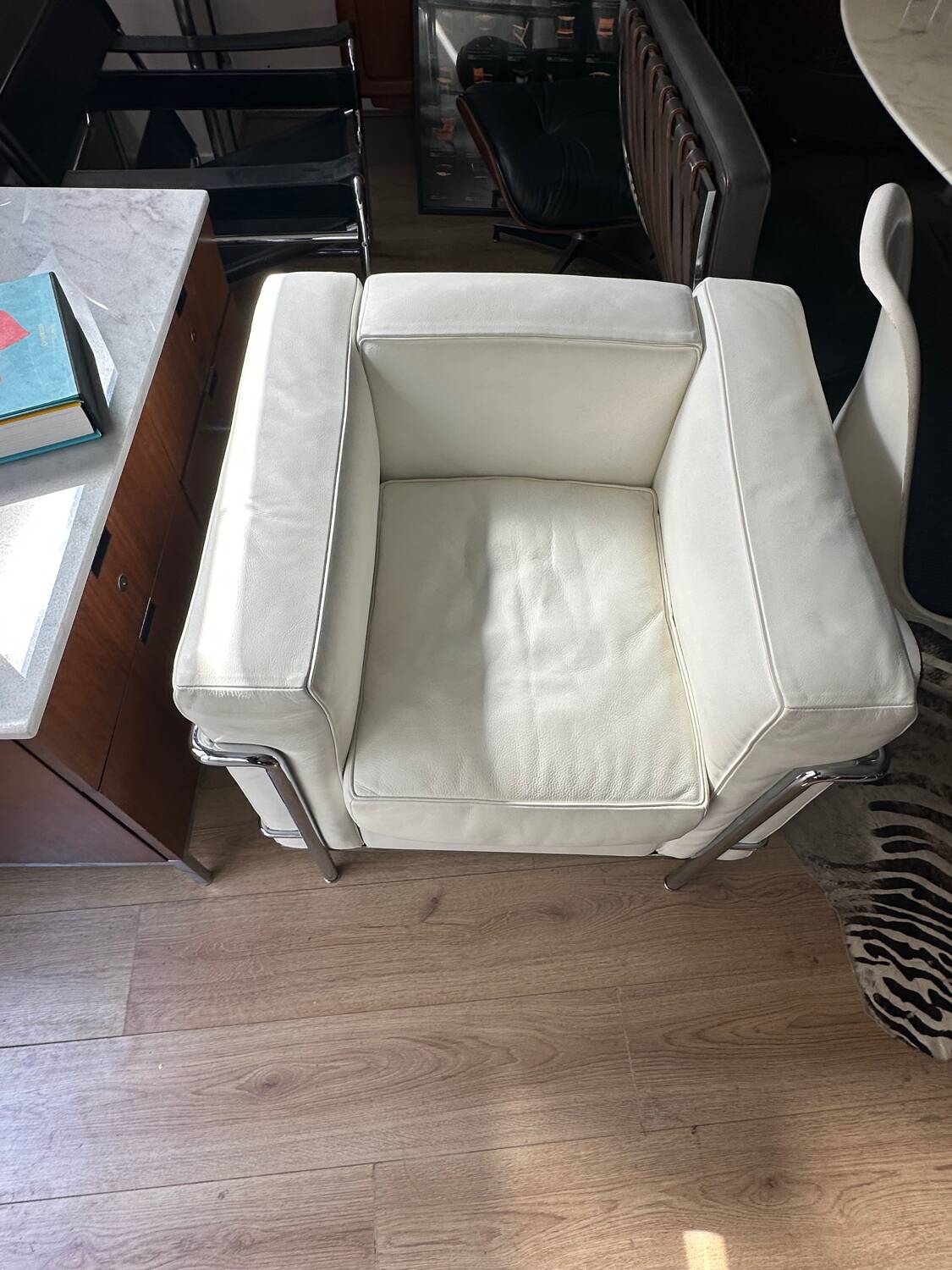 LC2 armchair Cassina edition excellent condition