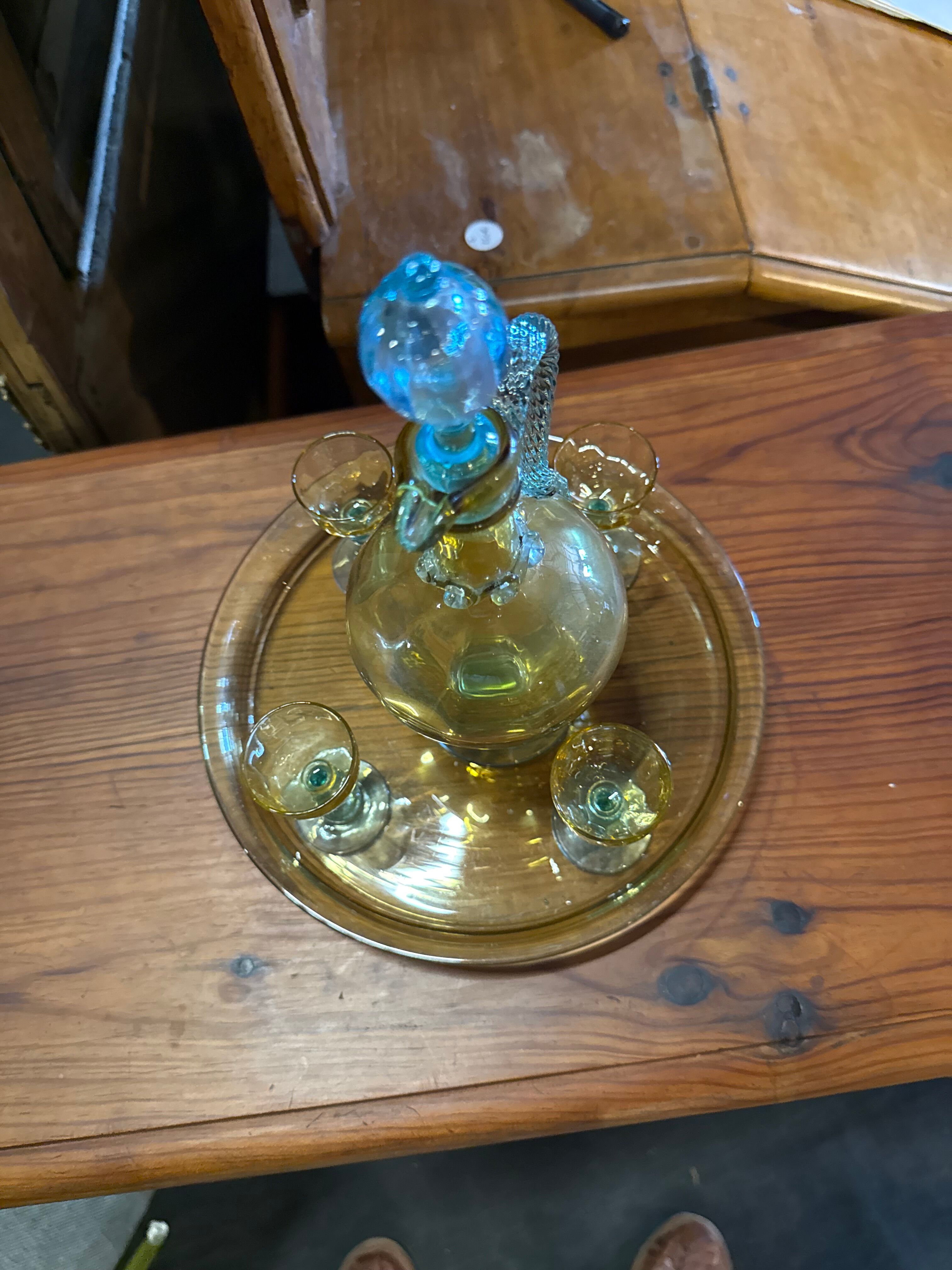 Liqueur service
