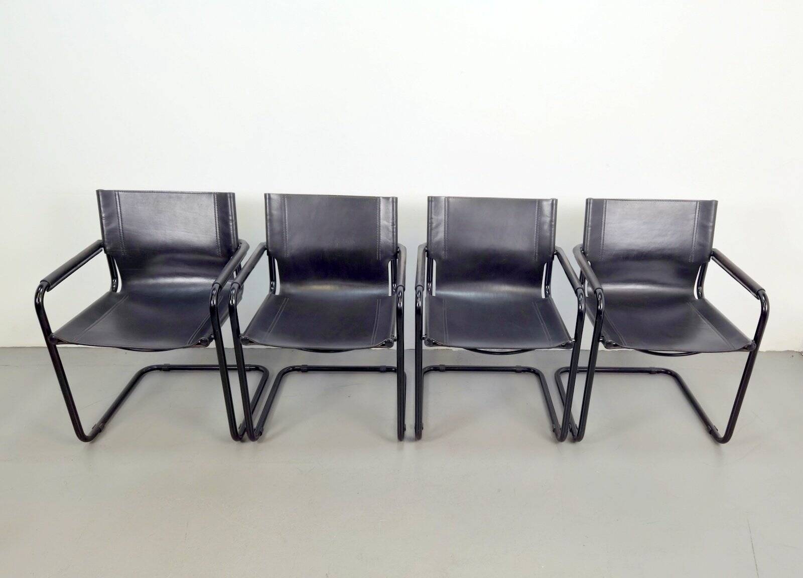 Mid-Century Modern Bauhaus Leather B34 Armchairs by Mart Stam & Marcel Breuer for Fasem, Italy, 1980, Set of 4