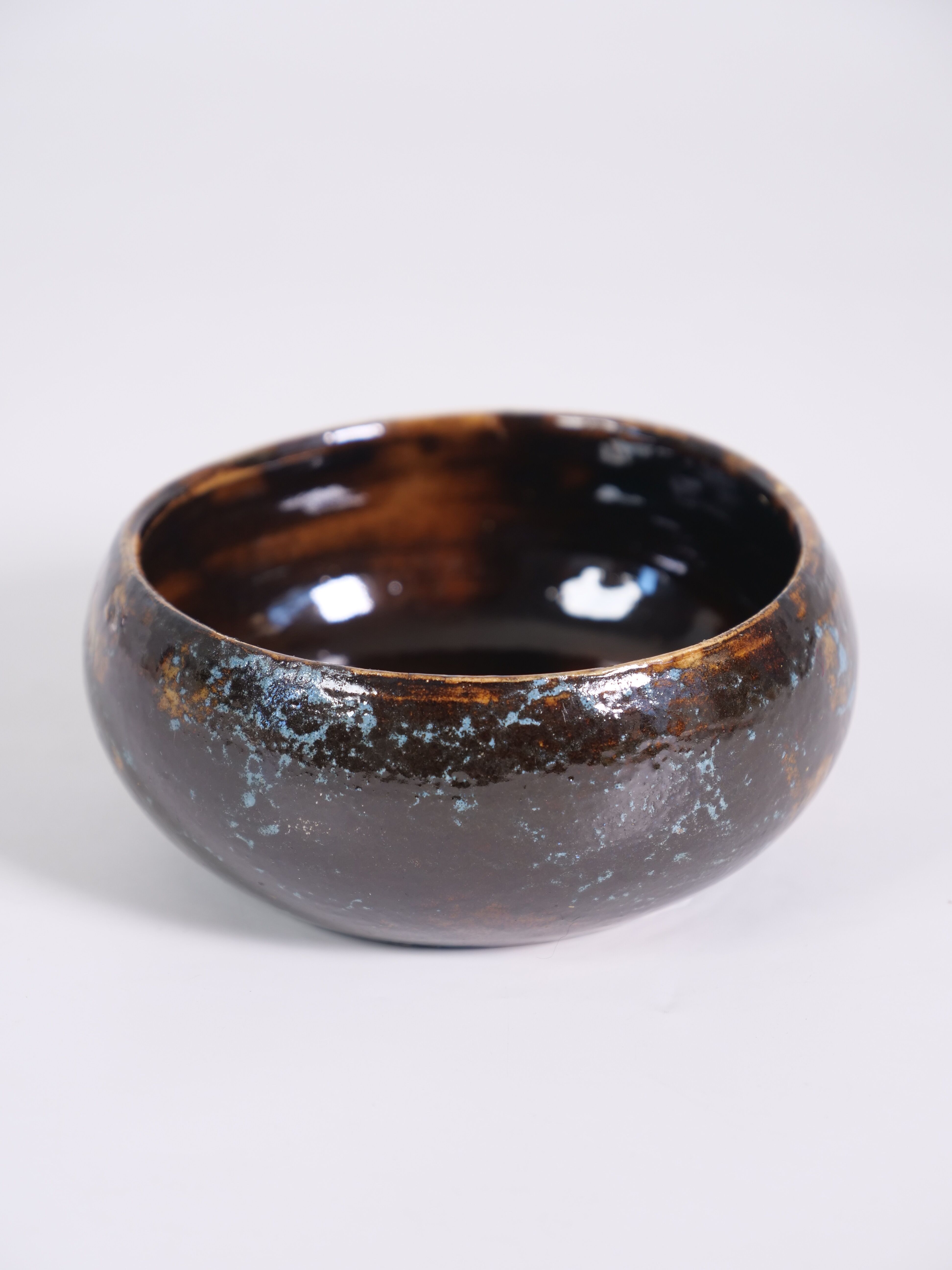 Original old artisanal bowl