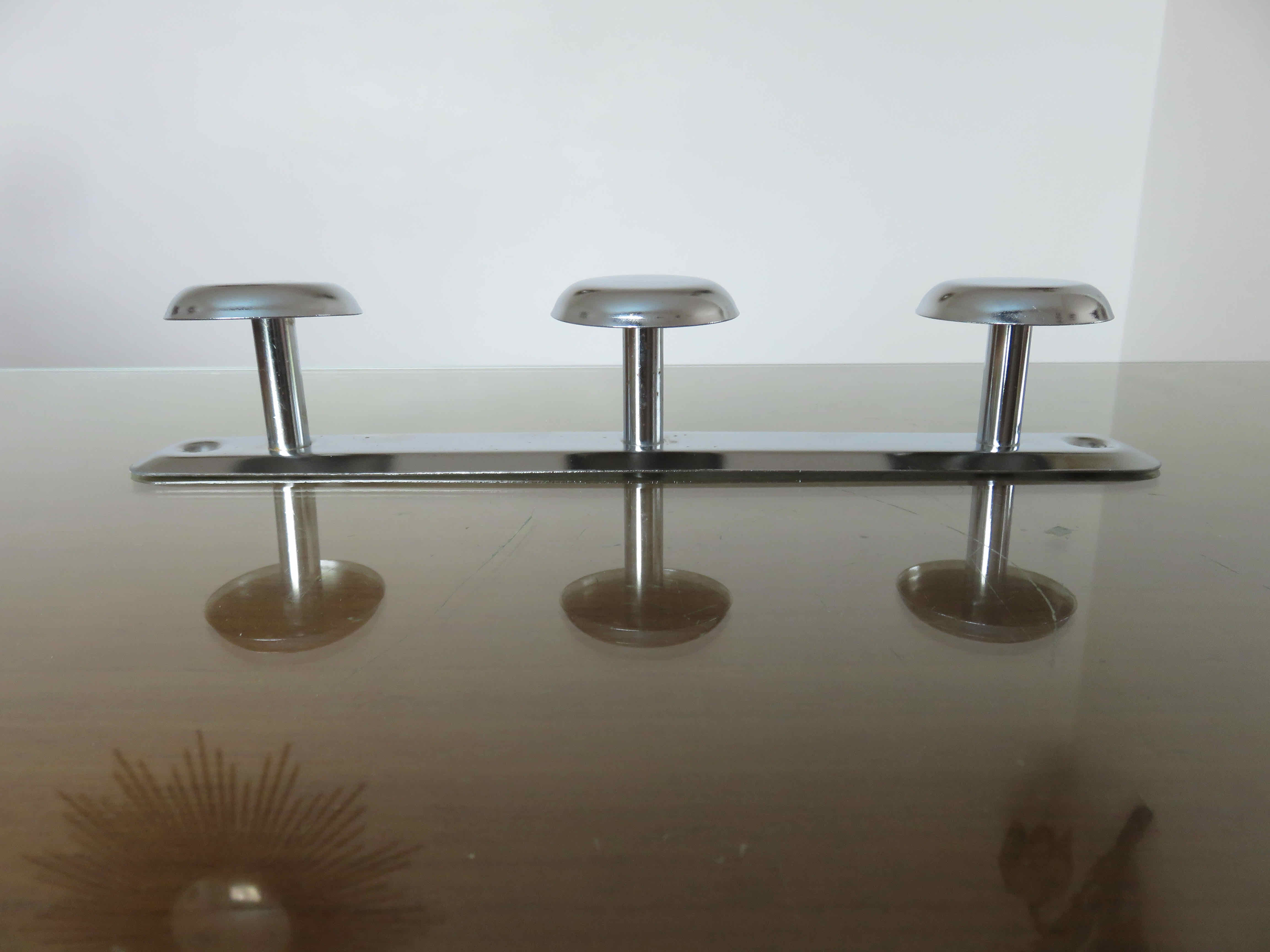 Coat rack in chromed metal, 3 hooks 70s