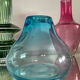 Série de 4 vases vintage en verre coloré
