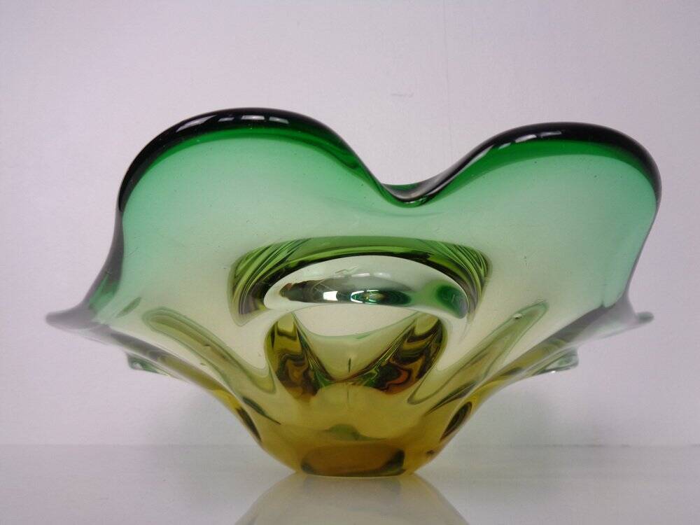 Large Italian bowl in Murano glass, 1960s