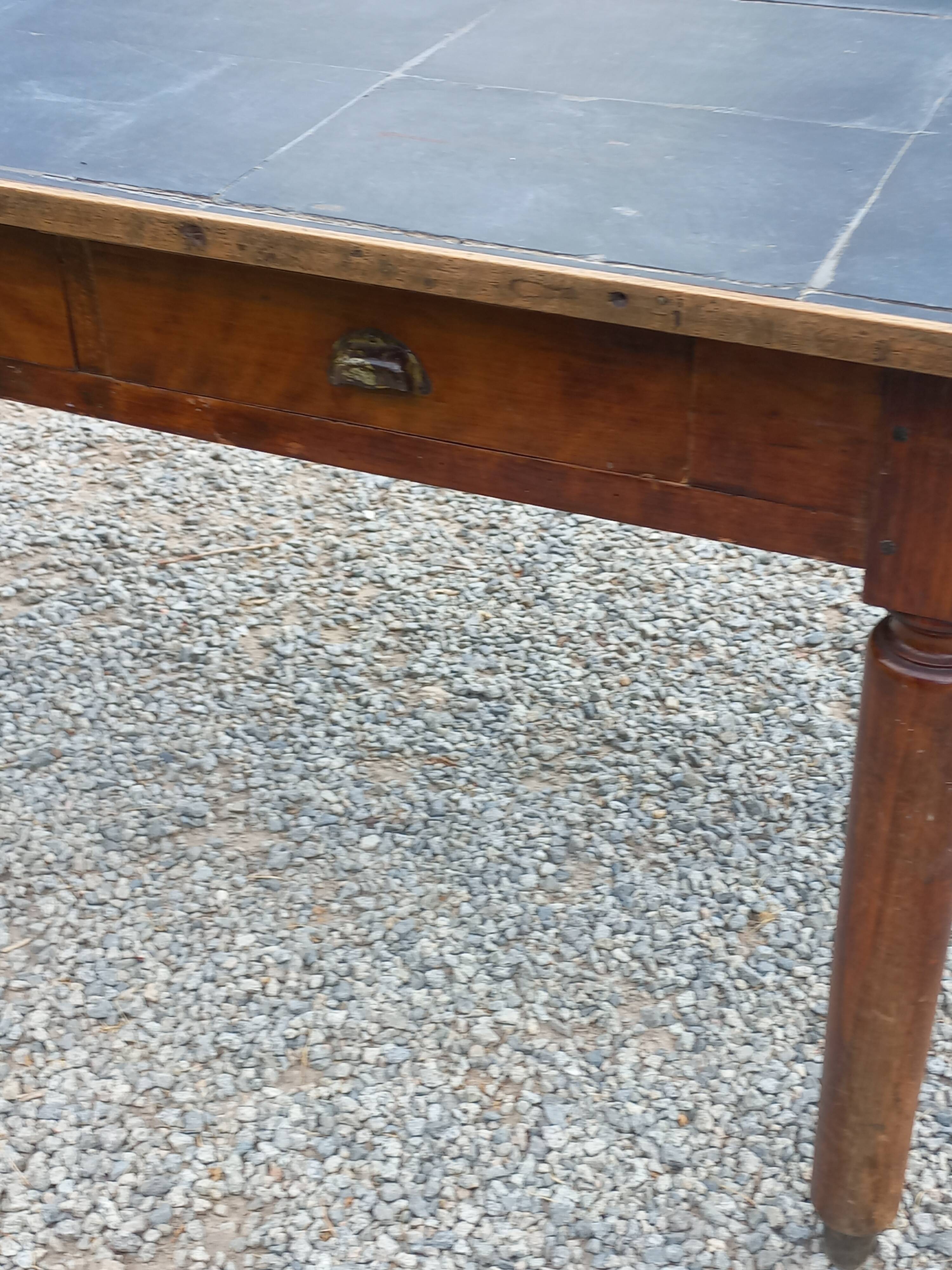 Farmhouse table, late 19th/early 20th century, 6 drawers, slate top 2