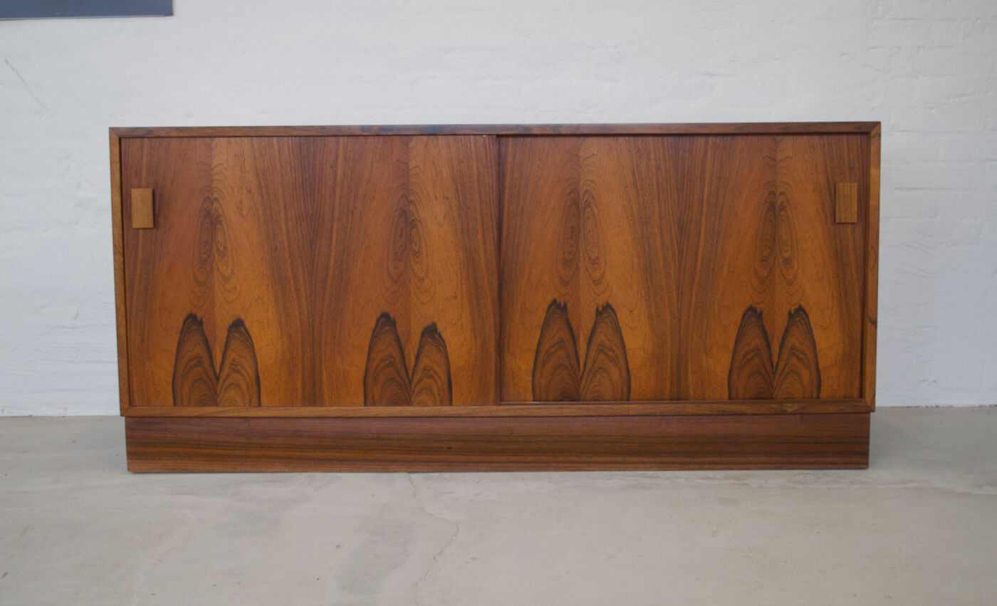 Buffet en palissandre par Dammand & Rasmussen Par Viby Møbelfabrik, Danemark