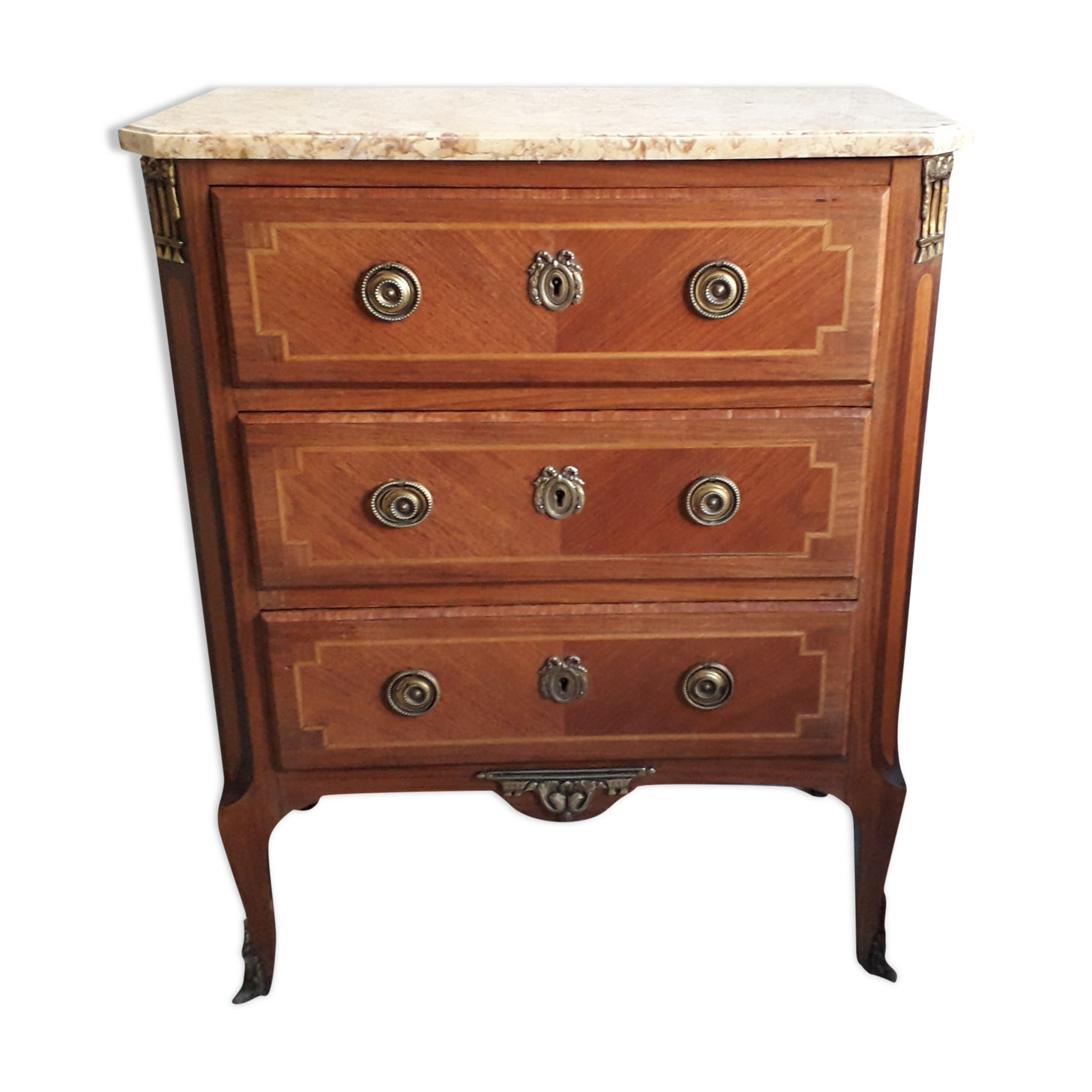 Commode style Louis XVI garnitures en bronze