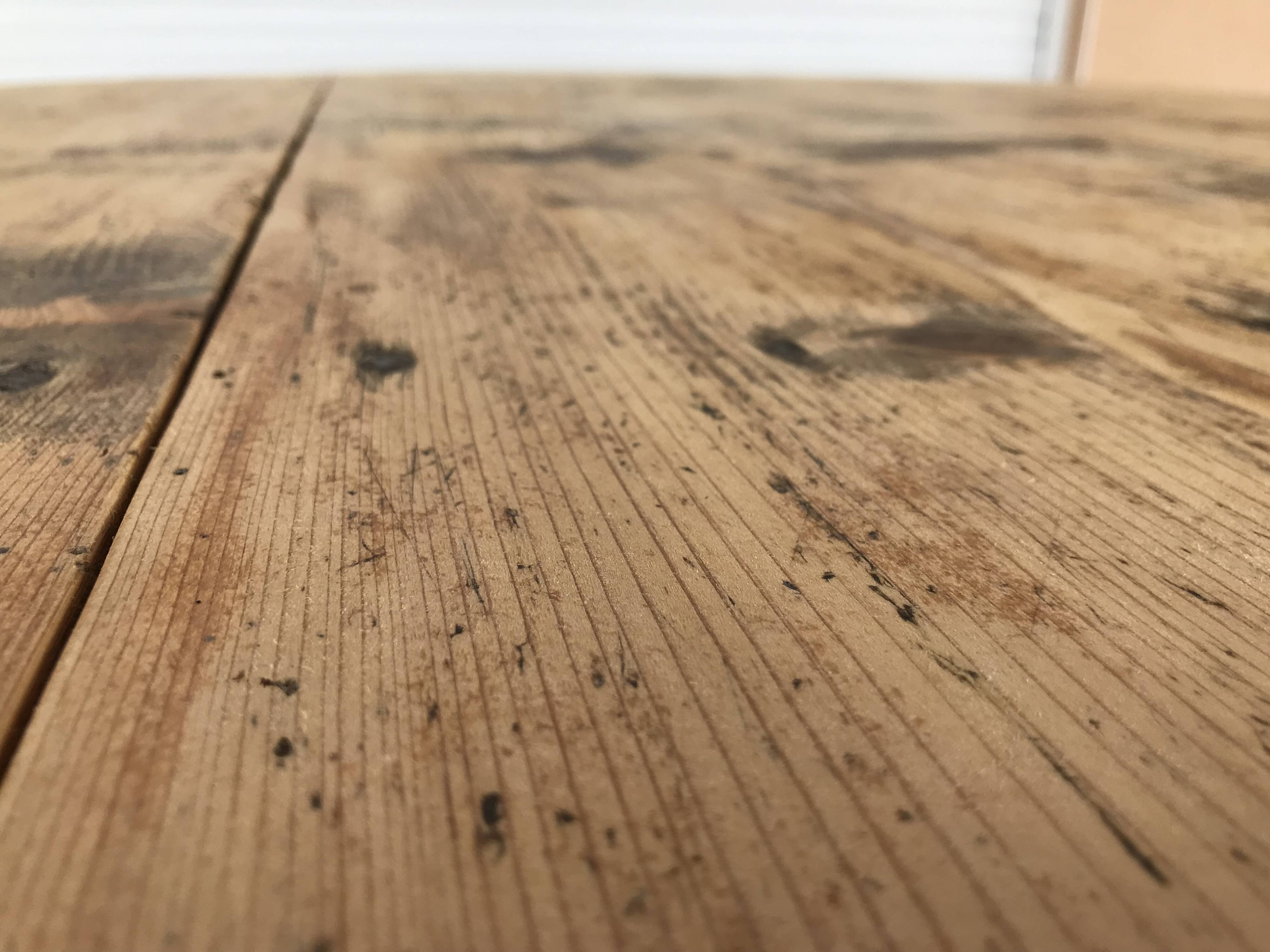 Round Farm Table