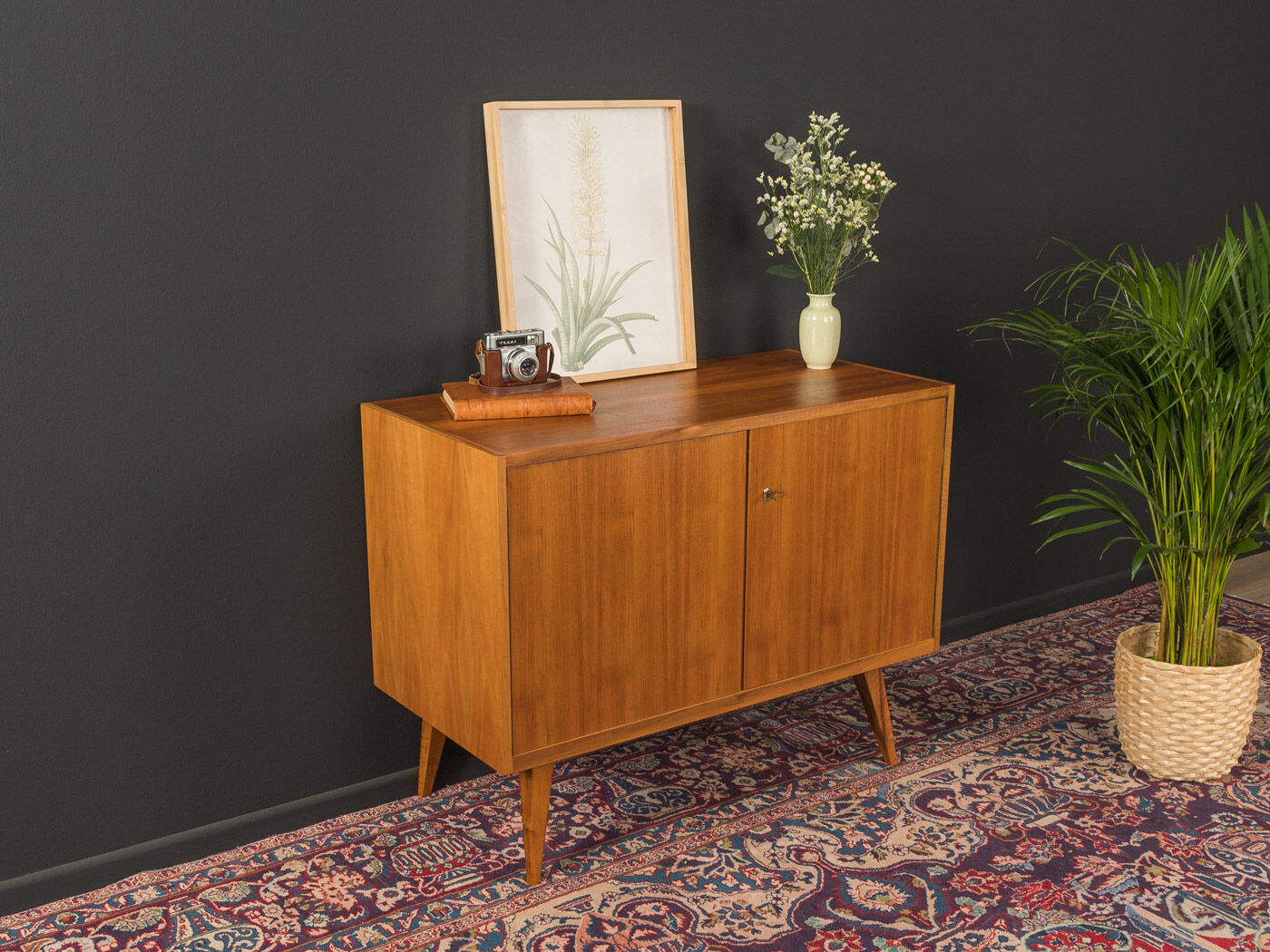 1950s dresser