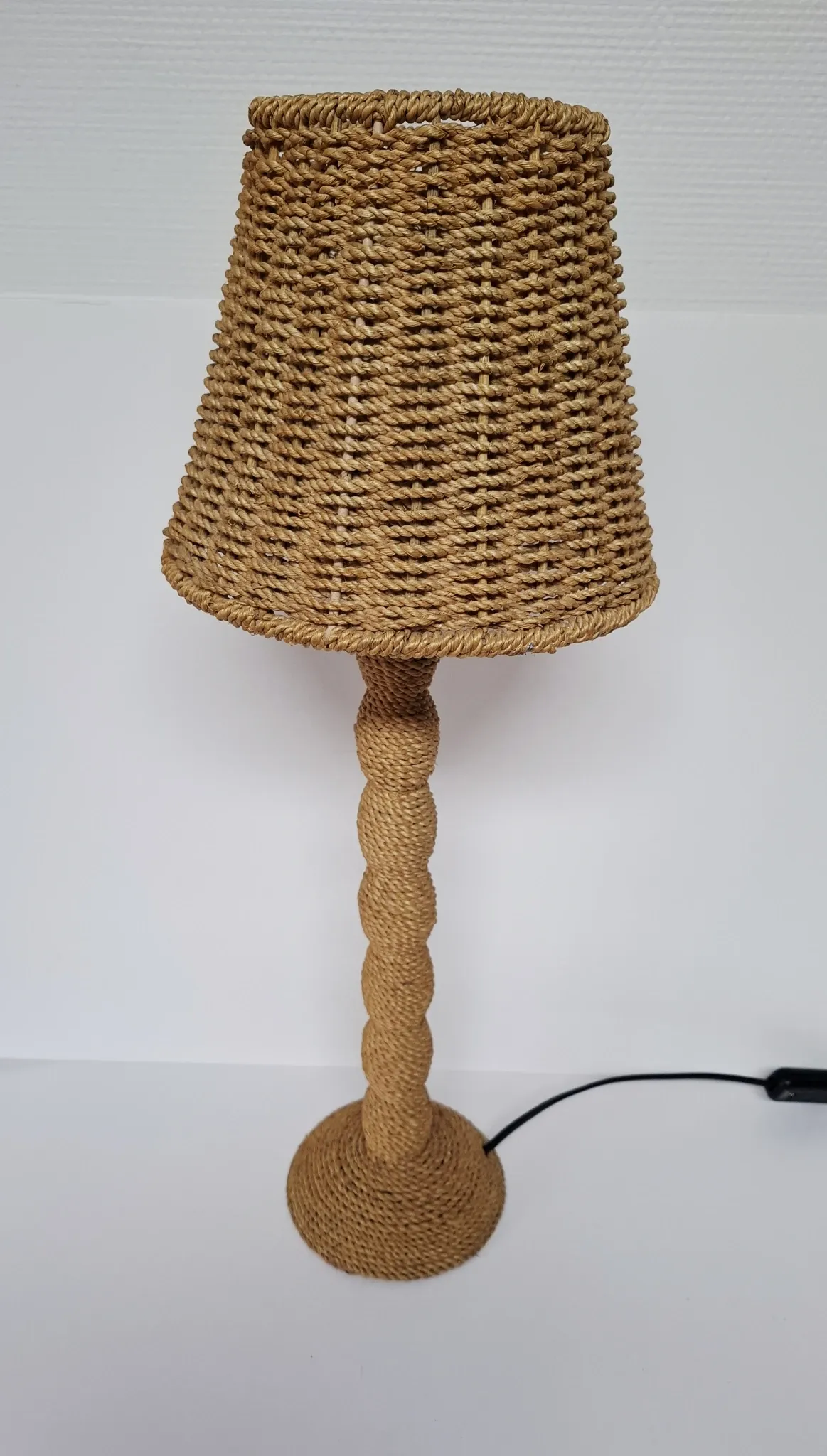 Rope lamp brutalist style