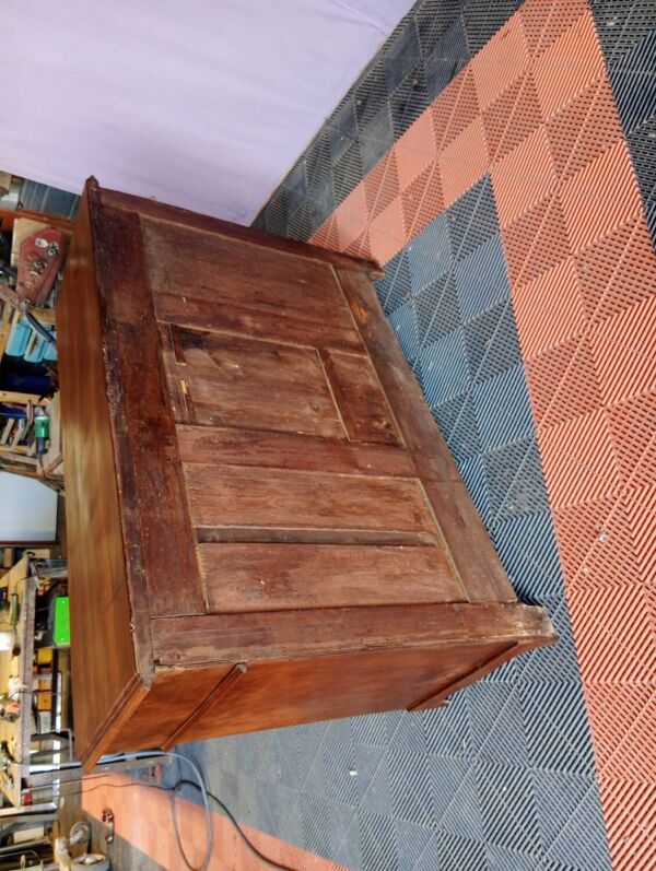 Buffet campagnard, buffet noyer 2 portes