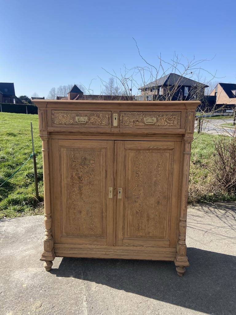 High-end Parisian buffet