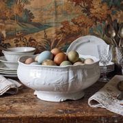 Grand saladier vintage Bernardaud attribué, modèle Louvre, porcelaine de Limoges