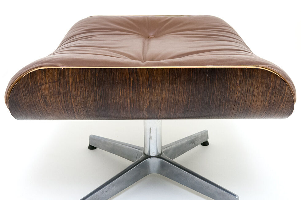 Lounge chair and ottoman leather and bentwood 60/70