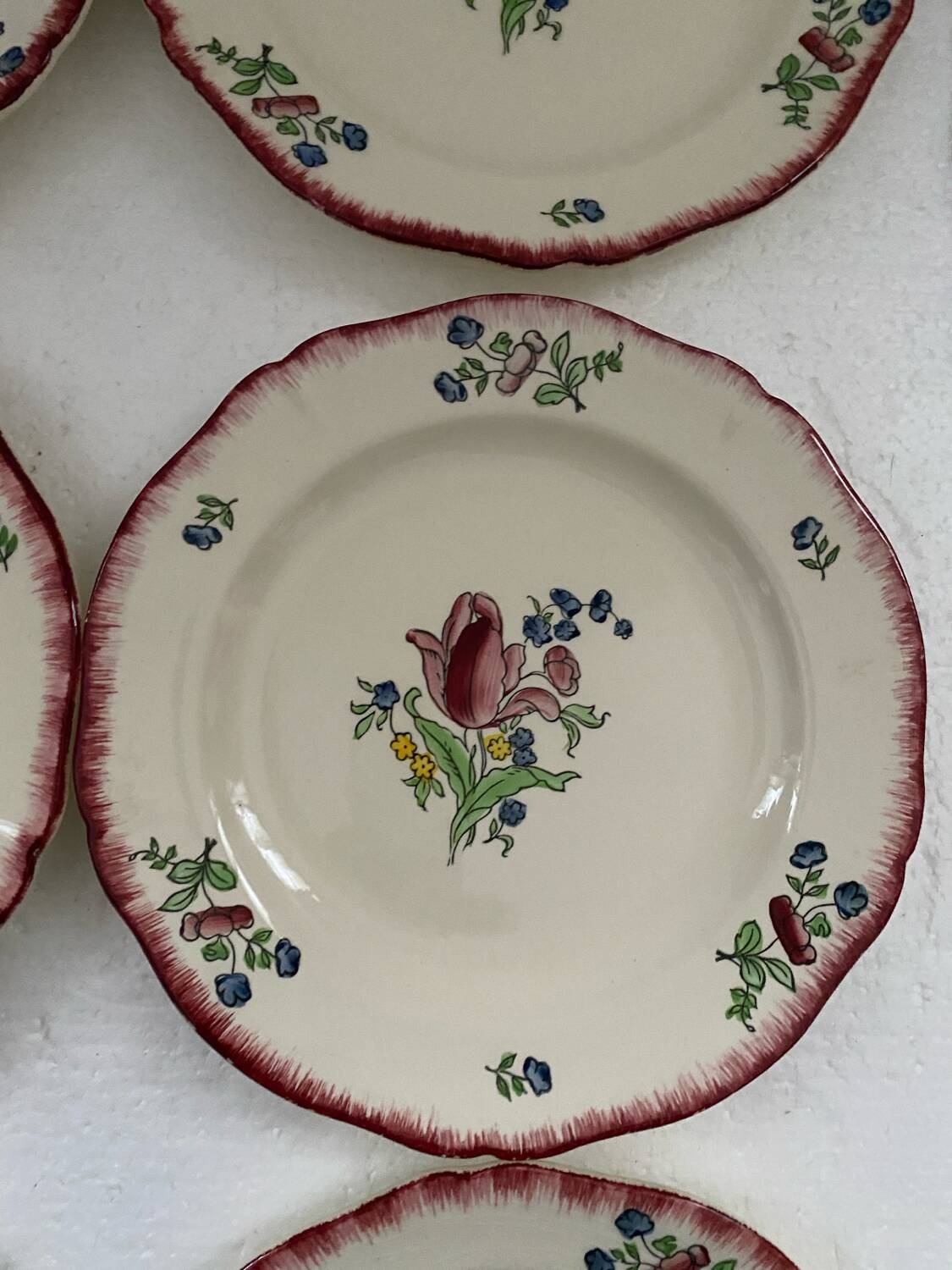 Service 6 assiettes plates gien lorraine fleurs peintes à la main