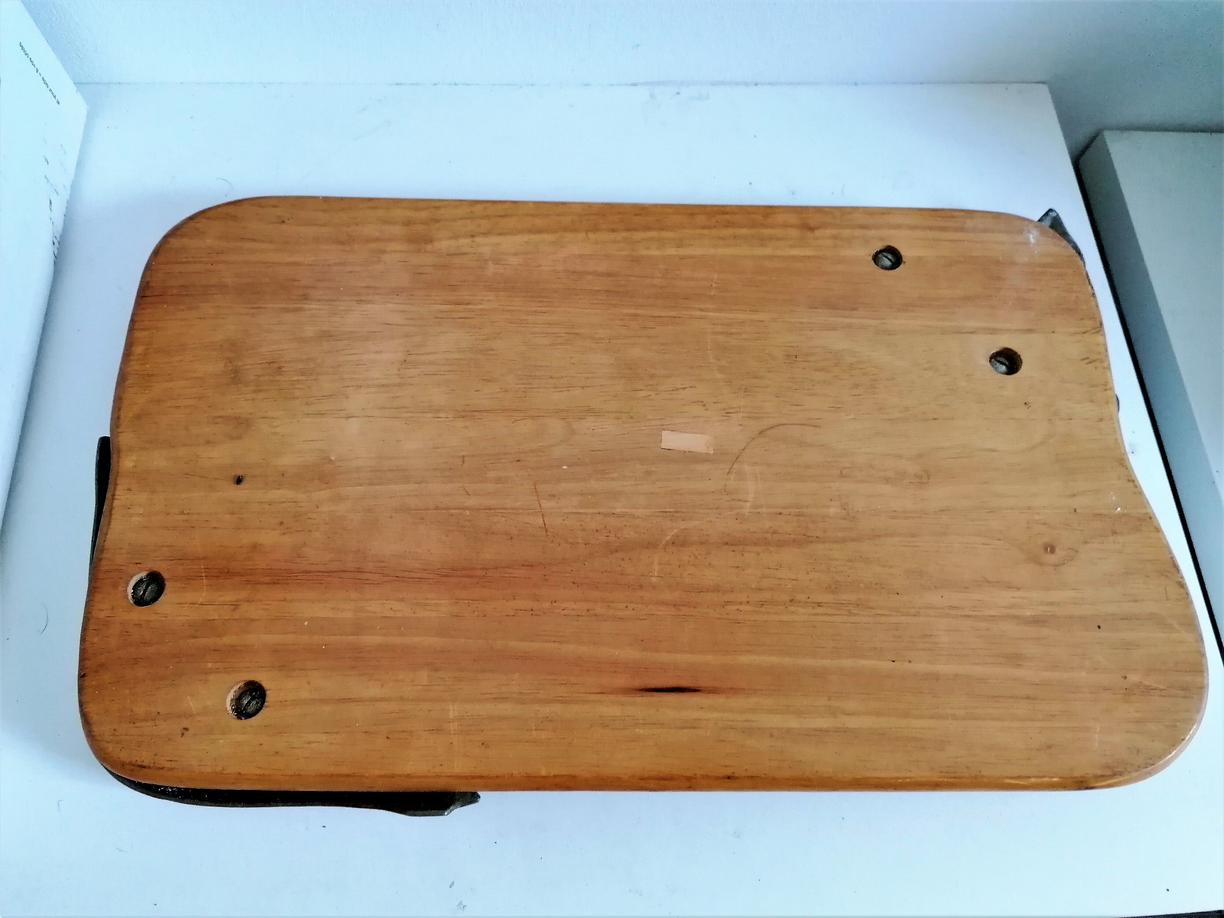 Old cutting board log wood deco metal