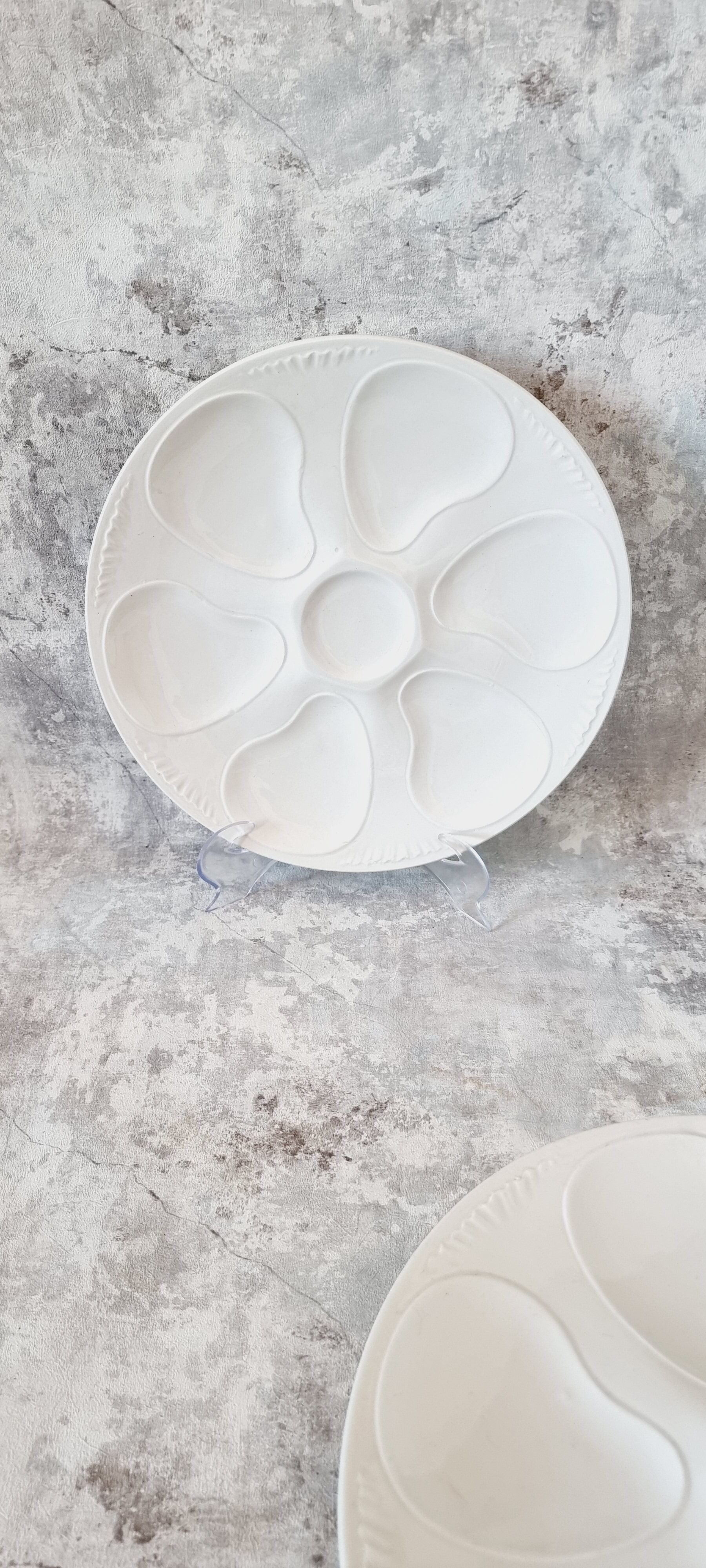 6 french porcelain oyster plates