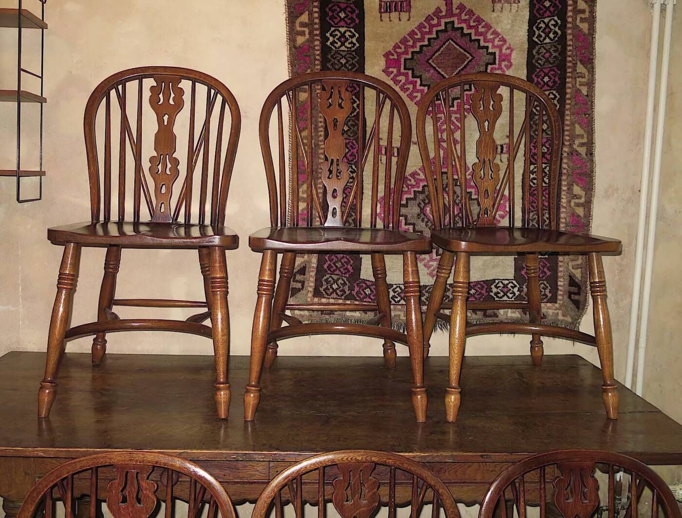 Set of 6 solid oak lyre-back Windsor chairs, 1960s