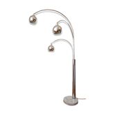 Vintage lamp 3 foot marble globes