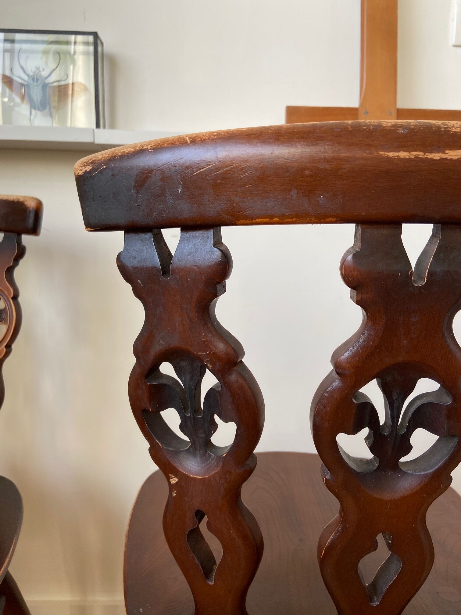 Paire de chaises en bois "Ercol"