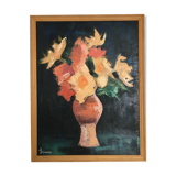 Table bouquet of yellow flowers