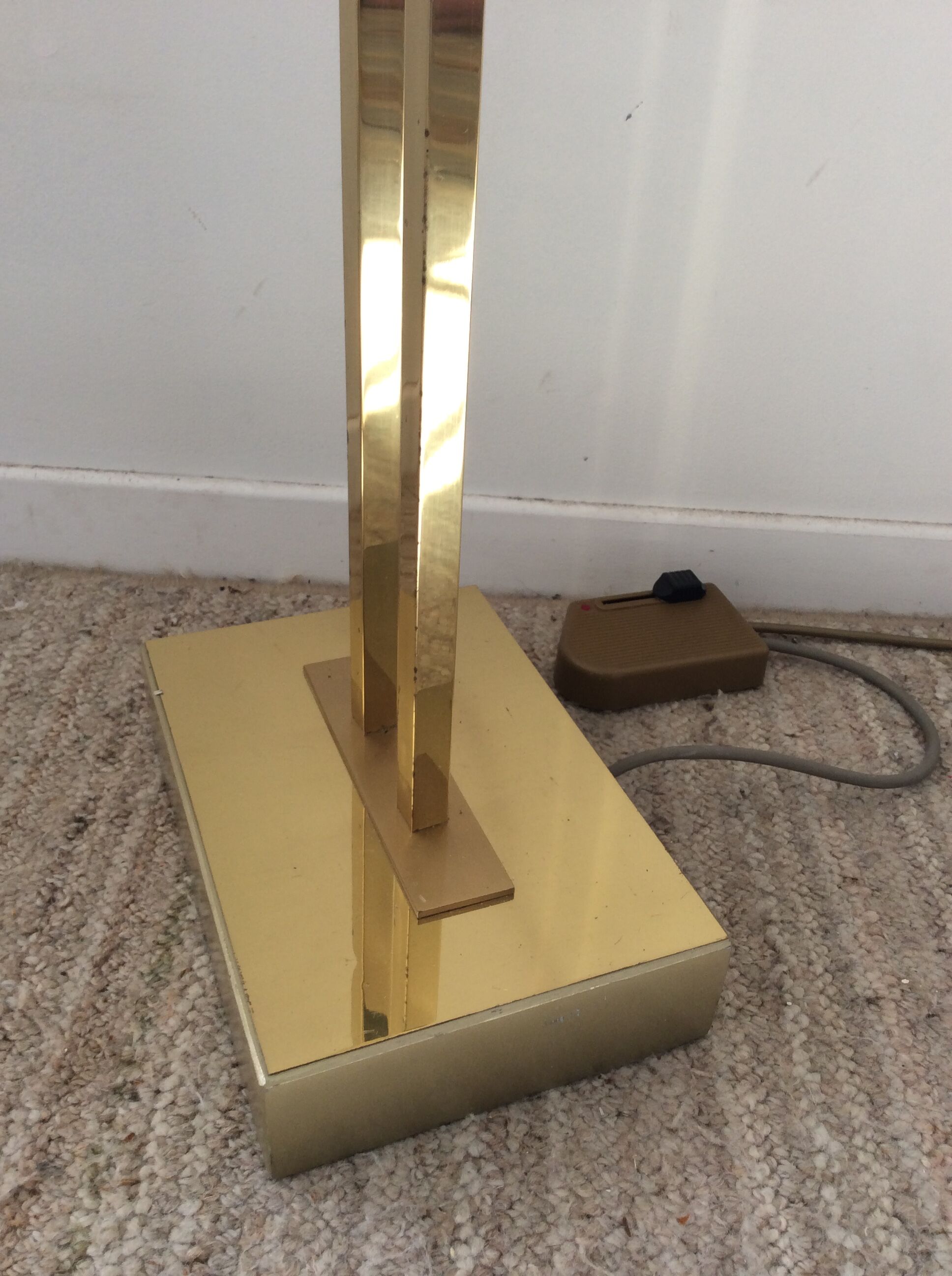 Deknudt brass floor lamp from the 70s