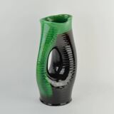 Accolay, vase -Green and black pitcher