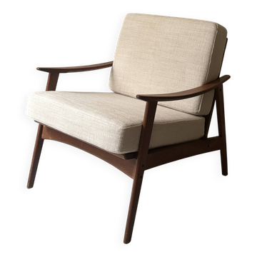 Fauteuil scandinave en bois, tissu Pierre Frey refait a neuf, Danemark 1950