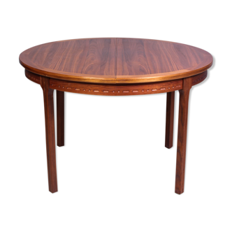 Round walnut dining table by Troeds, Sweden, 1960