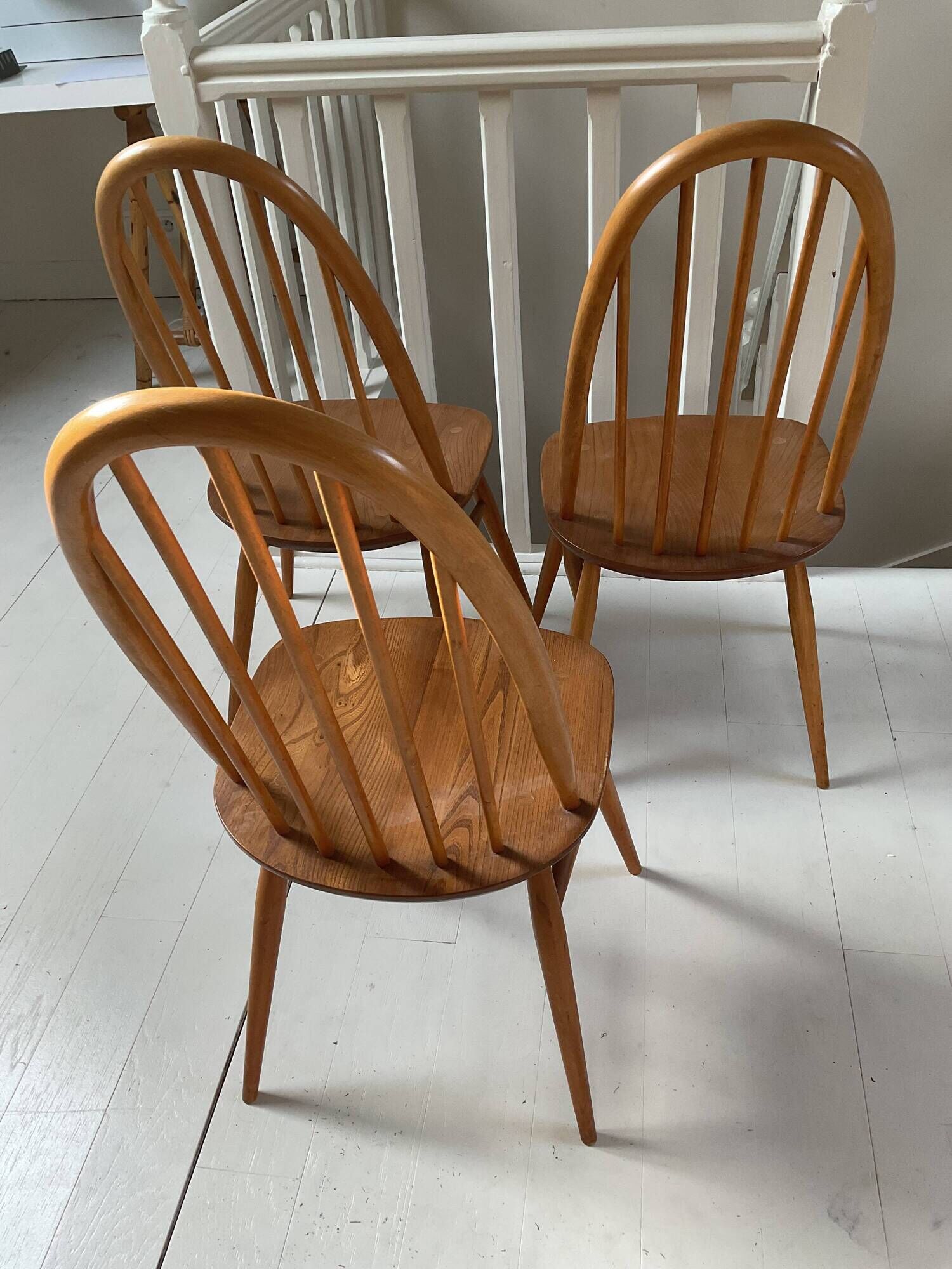 Table et chaises Ercol