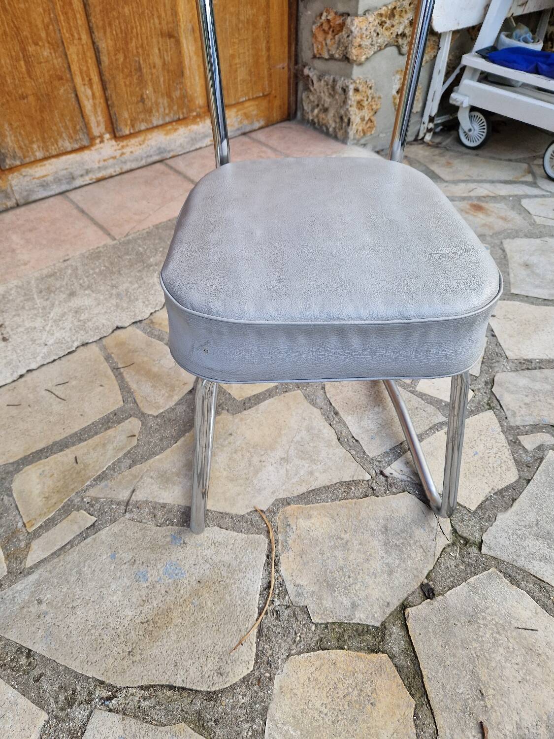 Chaise Ronéo vintage