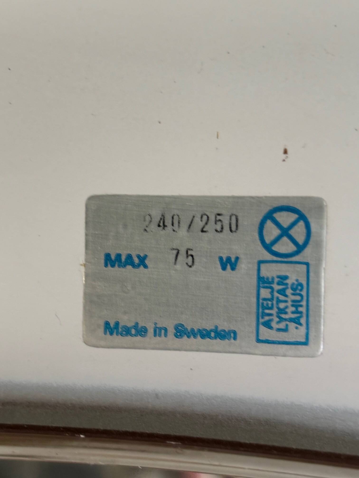 Bumling brown pendant light - Sweden 70s