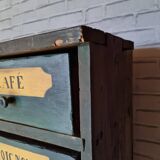Meuble d'epicerie montagnard 19 ème siècle